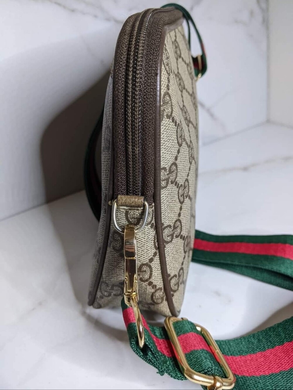 Gucci Authentic Vintage Crossbody Bag - Picture 11 of 12
